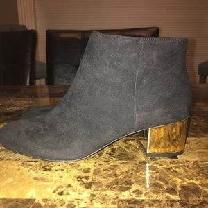 Arizona Paisley Womens Bootie